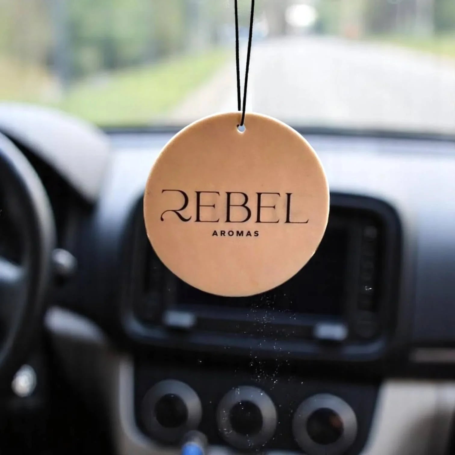 tom ford ombre leather car perfume